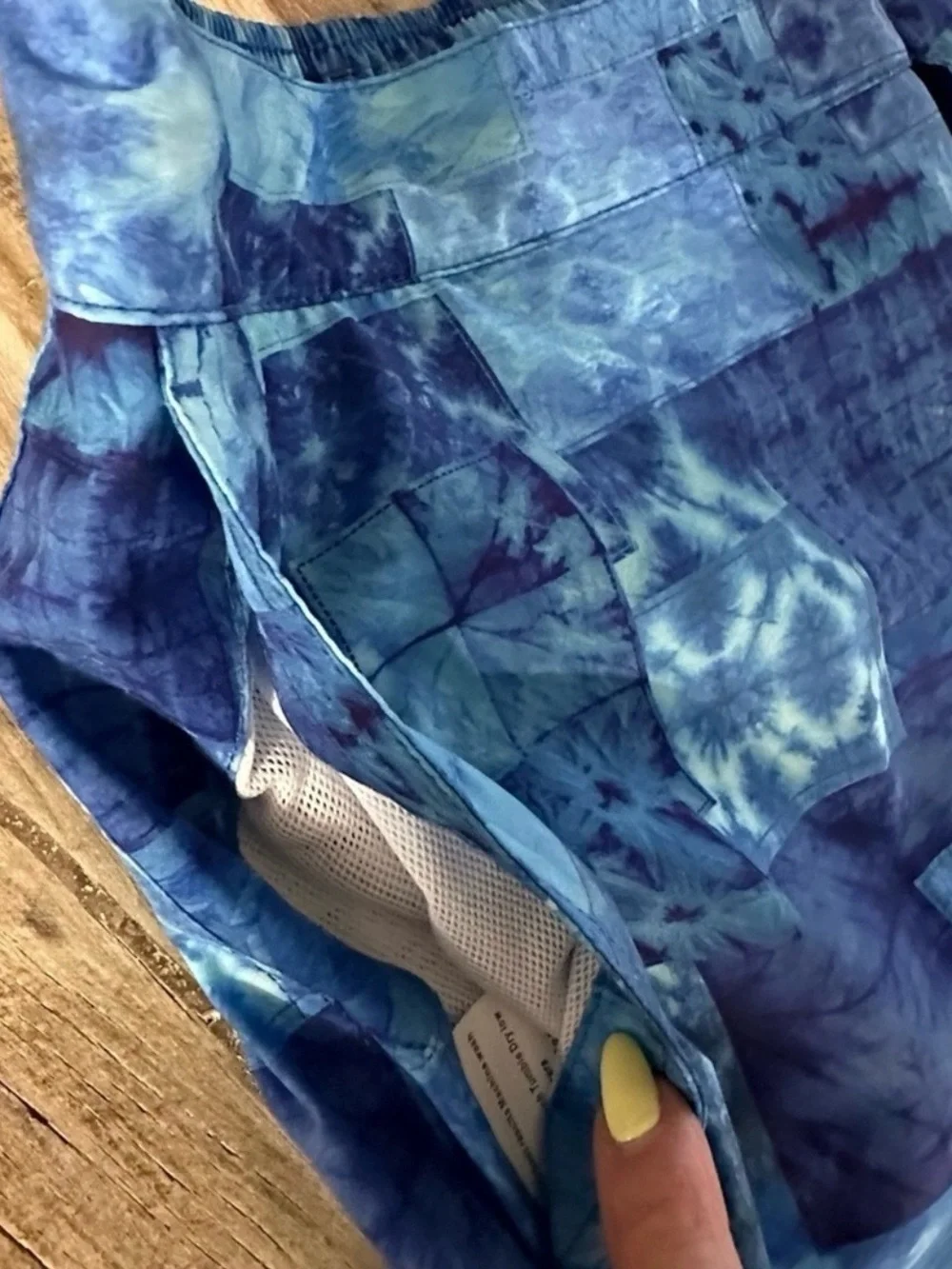 Peter Millar Crown Crafted Shibori Patchwork Swim Trunk Blue XL NWT Retail $110